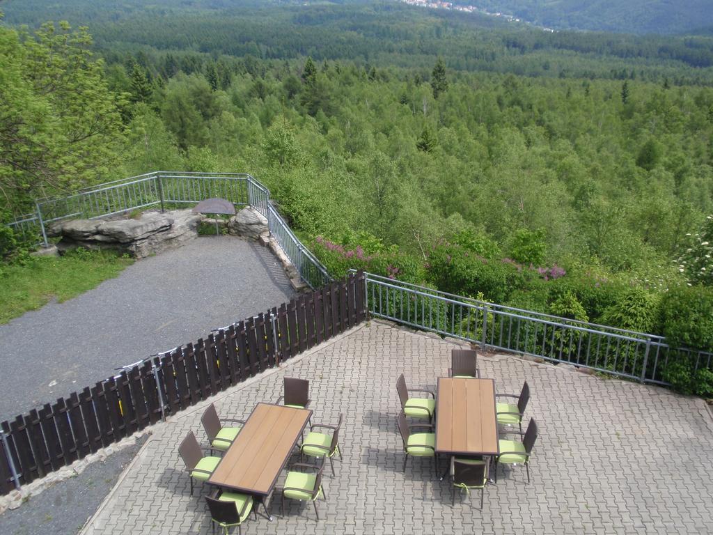 Hotel Sneznik Zewnętrze zdjęcie